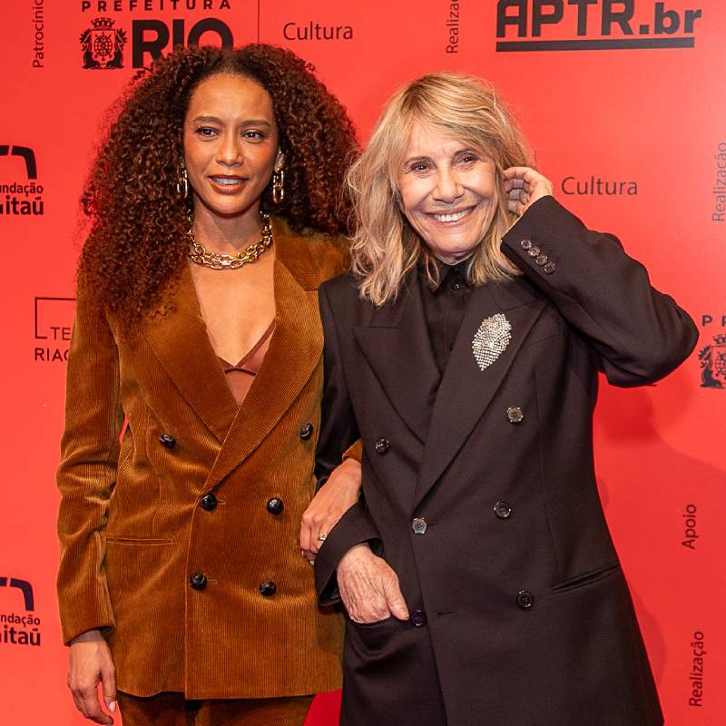 Taís Araújo, Renata Sorrah... Famosos marcam presença na 20ª edição do Prêmio APTR de Teatro