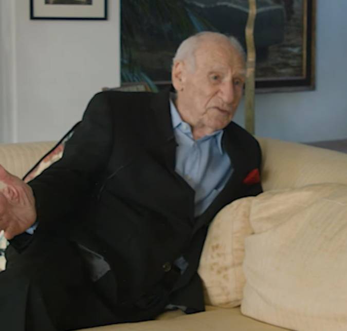 Mel Brooks celebra 100 anos de idade ao lado de familiares: <i>Mente afiada que nem uma navalha</i>