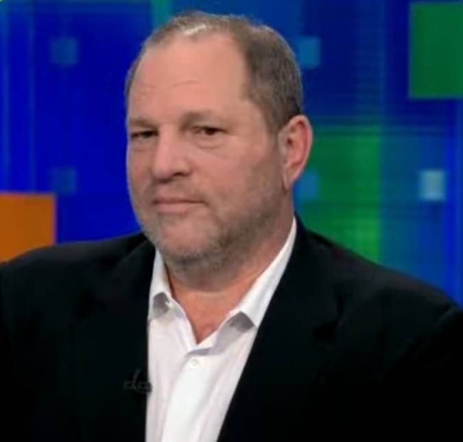 Harvey Weinstein sofre insuficiência cardíaca na prisão e é levado ao hospital, diz <i>site</i>