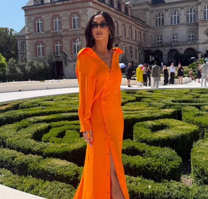Silvia Braz, Demi Moore e outras celebridades marcam presença no desfile da <i>Balenciaga</i> durante Semana de Moda de Paris