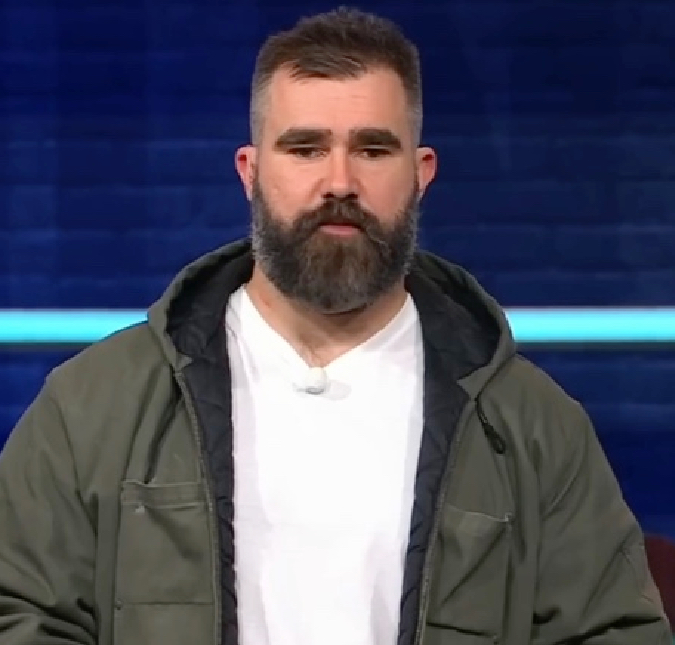 Irmão de Travis Kelce, Jason Kelce, fala sobre o casamento pela primeira vez em público