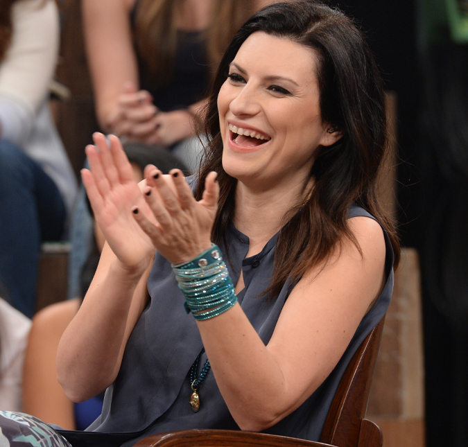 Laura Pausini se apresentará na final da Copa Do Mundo ao lado de Robbie Williams e Nicole Scherzinger
