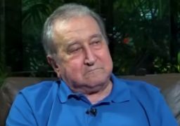Carlos Alberto Parreira, ex-técnico da Seleção Brasileira, recebe alta hospitalar após quase três meses internado