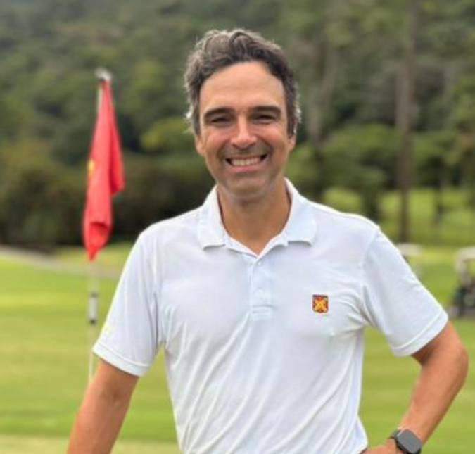Tadeu Schmidt celebra 52 anos de idade e faz reflexão sobre nova fase da vida: <i>Quero viver plenamente</i>