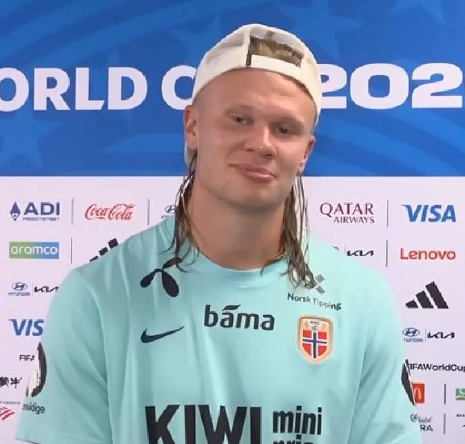 Após Copa do Mundo, Erling Haaland comemora aniversário de 26 anos de idade