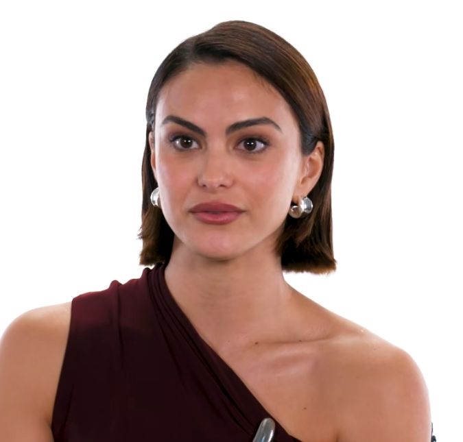 Camila Mendes abre coração sobre transtorno alimentar e crises de pânico durante gravações de <i>Riverdale</i>