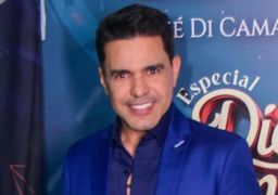 Sósia de Zezé Di Camargo desabafa após ser chamado de <i>ridículo</i> pelo sertanejo
