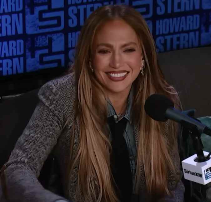 Jennifer Lopez compartilha cliques de viagem ao lado dos filhos: <i>- Antes de irem para a faculdade</i>
