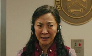 Michelle Yeoh, Ke Huy Quan, Morgan Freeman... Saiba quem são os famosos que ganharam o <i>Oscar</i> depois dos 50 anos de idade