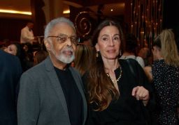 Gilberto Gil se declara para Flora Gil ao falar sobre casamento de mais de 40 anos: <i>É o motorzinho</i>