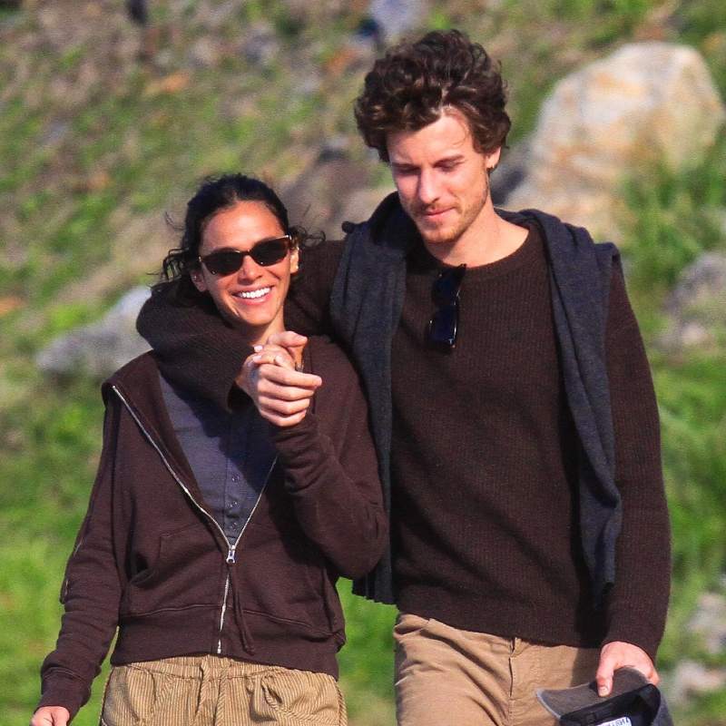 Bruna Marquezine se declara para Shawn Mendes em aniversário do cantor: <i>Eu sou bem melhor com você</i>