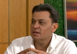 Morre pai de Frank Aguiar e cantor lamenta não conseguir comparecer ao sepultamento