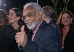 Gilberto Gil ganha homenagem emocionante dos filhos no Dia dos Pais