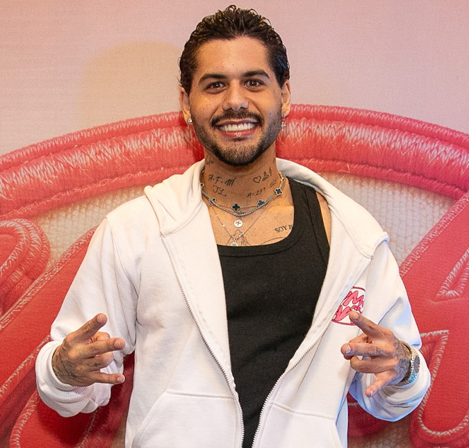 Zé Felipe ganha presentes luxuosos de Virginia e dos filhos no <i>Dia dos Pais</i>; saiba o valor