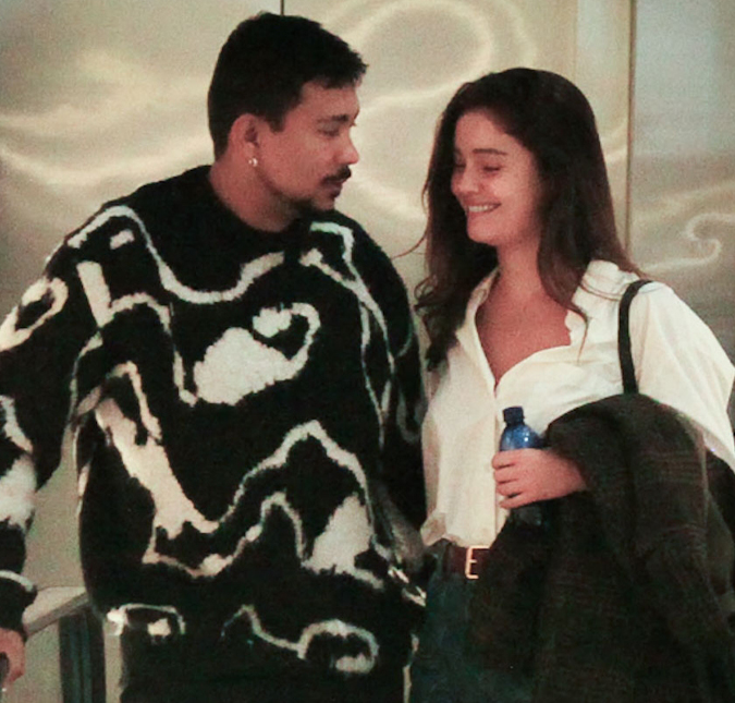 Xamã e Sophie Charlotte são vistos juntinhos em tarde de cinema no Rio de Janeiro