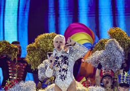 Após esgotar ingressos, Xuxa Meneghel confirma nova data da turnê <i>O Último Voo da Nave</i> em São Paulo
