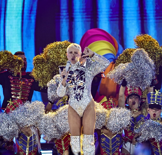 Após esgotar ingressos, Xuxa Meneghel confirma nova data da turnê <i>O Último Voo da Nave</i> em São Paulo
