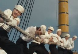 CEO do <i>Grammy</i> se pronuncia após <i>BTS</i> decidir não inscrever músicas na premiação