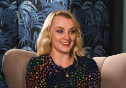 Intérprete de Luna em <i>Harry Potter</i>, Evanna Lynch se casa em cerimônia intimista e revela curiosidades da união