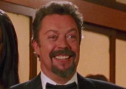 Ator Tim Curry morre aos 80 anos de idade