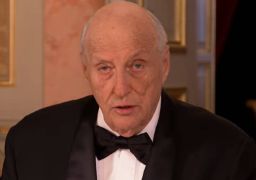 Rei Harald V da Noruega morre aos 89 anos de idade; Rei Charles III lamenta