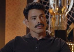 Cauã Reymond se emociona ao relembrar ajuda do avô na infância: <i>- Foi a pessoa que pagou meus estudos</i>