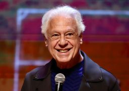 Antonio Fagundes fala sobre parceria com Tony Ramos em <i>Quem Ama Cuida</i> e reflete sobre morte de Arthur Brandão
