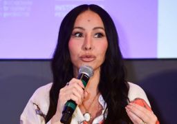 Sabrina Sato fala sobre TDAH e revela que colava na escola quando era criança: - <i>Eu tinha muitos amigos, então eles me ajudavam a colar</i>