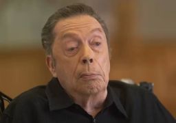 Astro de <i>Rocky Horror</i>, Tim Curry tem causa da morte revelada, diz site