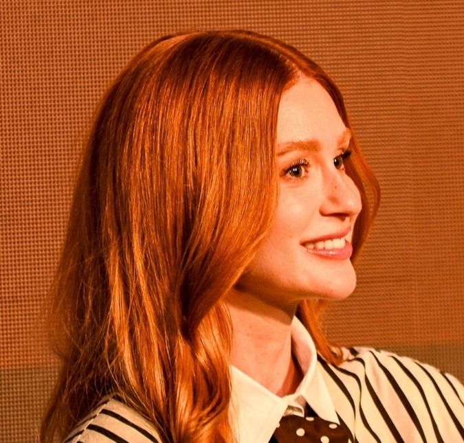 Marina Ruy Barbosa surge angelical em mais um dia no Festival de Cinema de Veneza e celebra primeira vez no evento: <i>Que honra</i>