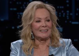 Jean Smart faz história ao conquistar a sua oitava estatueta da carreira no <i>Emmy Awards 2026</i>