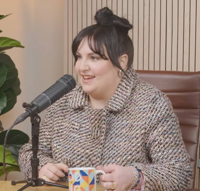 Lena Dunham revela nascimento de sua primeira filha com o marido Luis Felber