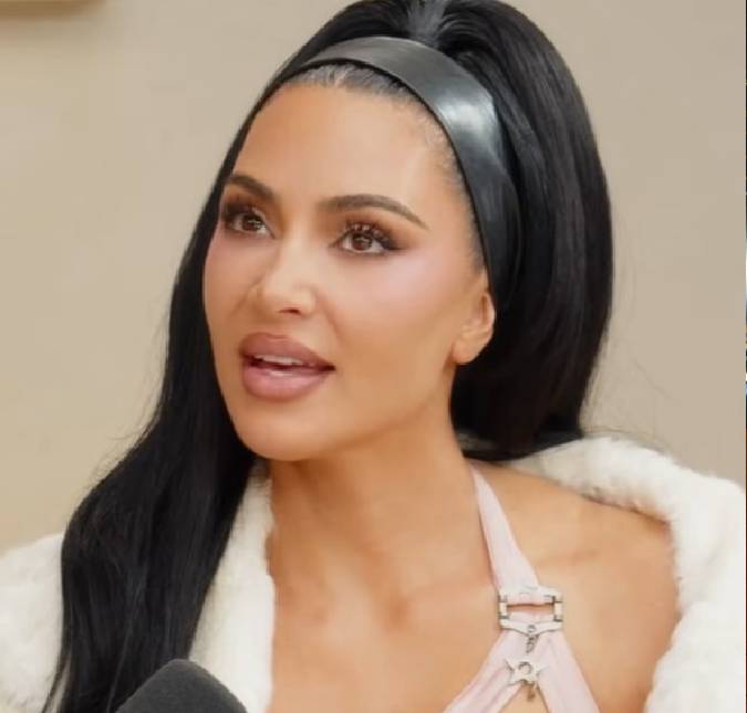 Kim Kardashian revela problema de saúde e preocupa família por histórico do pai em <i>As Kardashians</i>
