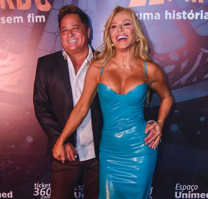 Poliana Rocha revela nova conquista de Leonardo depois do cantor ficar mais de 20 dias sem beber: <i>Seguimos comemorando</i>