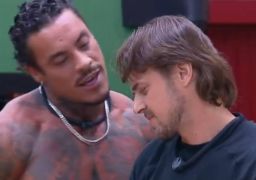Murilo Dias e Daniel Erthal têm discussão acalorada em <i>A Fazenda 18</i>. Saiba tudo o que rolou!