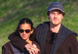 Shawn Mendes revela que Bruna Marquezine o aproximou do mundo da moda: <i>Abriu o meu coração</i>