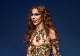 Marina Sena comemora chegada aos 30 anos de idade com cliques cheios de personalidade