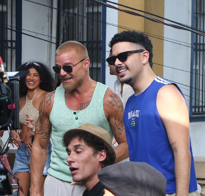 Ricky Martin e Pedro Sampaio gravam clipe de nova parceria em Santa Teresa, no Rio de Janeiro