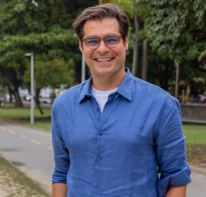 Em <i>Por Você</i>, Gabriel agride Junqueira após empresário humilhar Leandra