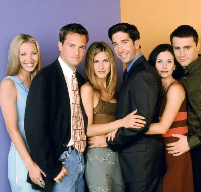 Astros de <i>Friends</i> se recusaram a participar de documentário sobre Matthew Perry, diz revista