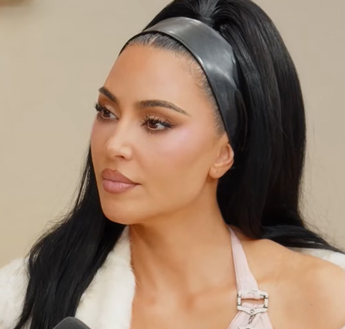 Kim Kardashian revela que ficou cinco anos solteira e fala sobre criação dos filhos: <i>Sou extremamente paciente e carinhosa</i>