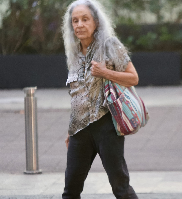 Olha ela! Stella Miranda, a eterna Dona Álvara, é flagrada no Rio de Janeiro