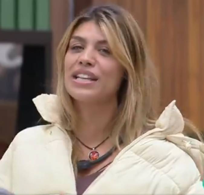 Fran Almeida discute com Mayk Leão e Ariela Carraso em <i>A Fazenda 18</i>